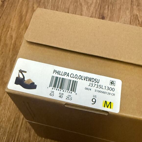 Vince Phillipa Platform Sandal in Olive Wood Size 9 - Picture 15 of 15